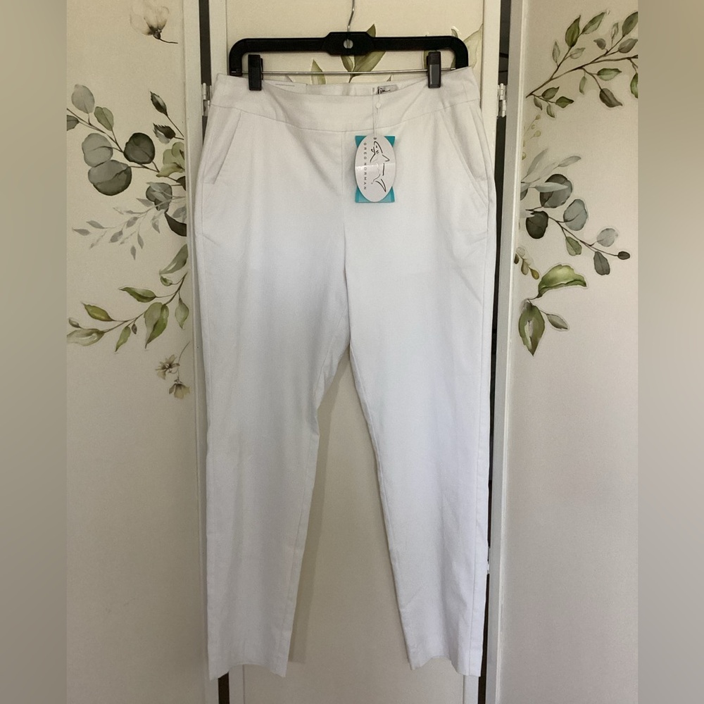 GREG NORMAN perfect fit slimming pants Sz 8 NWT - Picture 2 of 8